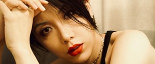 尼瑪·央宗簽約方華國際 磨煉壹人千面的演技